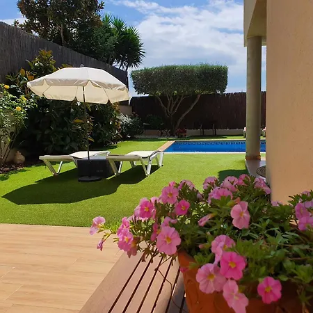 Σαλέ Costa Brava Casa La Bahia, Piscina Privada